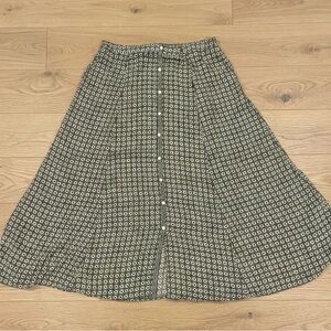 Max Studio Black and White A-Line Skirt Size Large